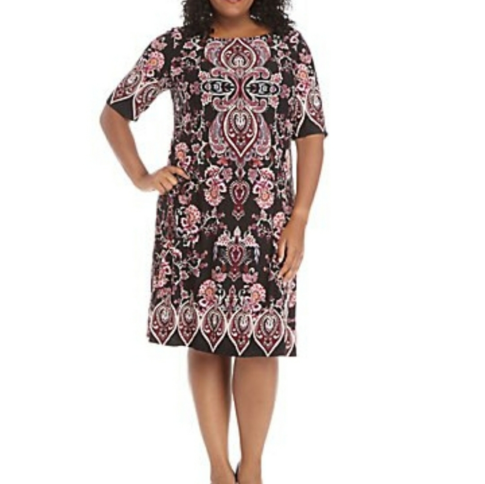 Ronni Nicole Floral Shift Dress